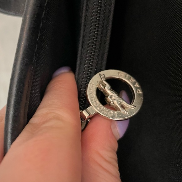 Authentic Longchamp small bag - Picture 2 of 7